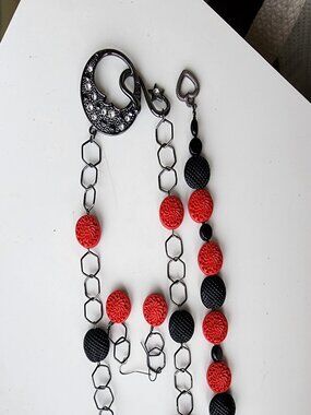 Rare Vintage Red Cinnabar Flower & Black Onyx Necklace, Bracelet & Earrings Set